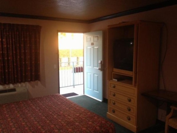 All 8 Motel image 17